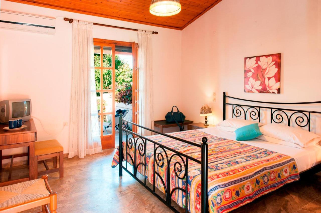 Amalia Cottages Agios Gordios  Exterior foto